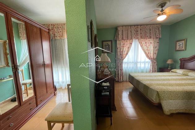 Resale - Townhouse -
Guardamar del Segura - Guardamar pueblo