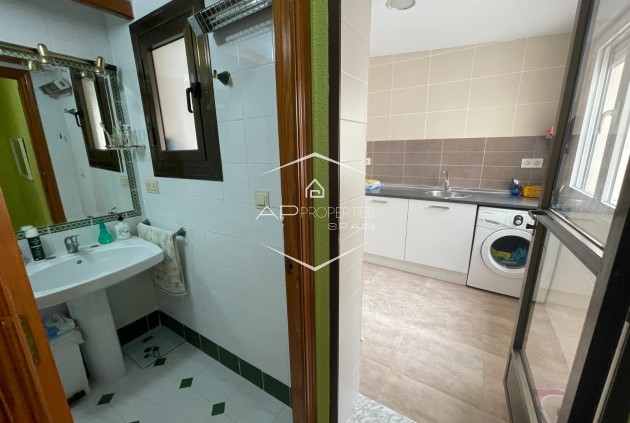 Resale - Townhouse -
Guardamar del Segura - Guardamar pueblo