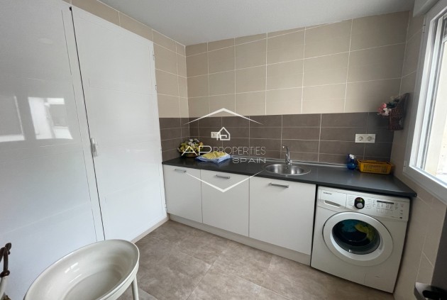 Resale - Townhouse -
Guardamar del Segura - Guardamar pueblo