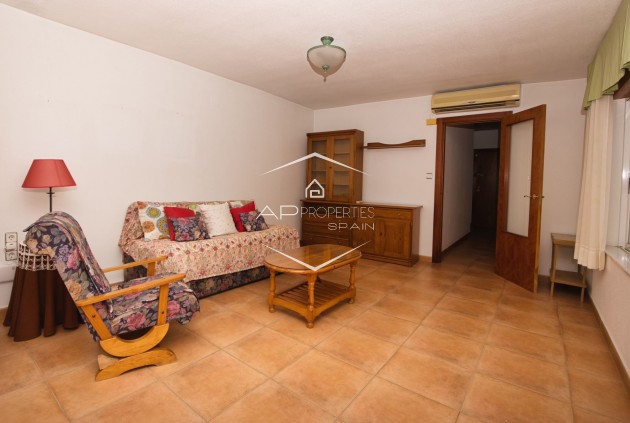 Reventa - Villa - Independiente -
Benijofar