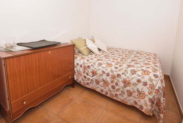 Reventa - Villa - Independiente -
Benijofar
