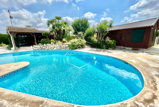 Resale - Villa - Detached -
San Fulgencio - La Marina