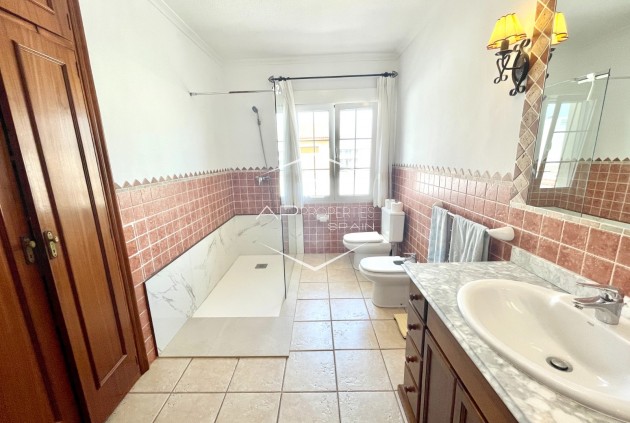 Revente - Villa - Indépendante -
Benijofar - pueblo