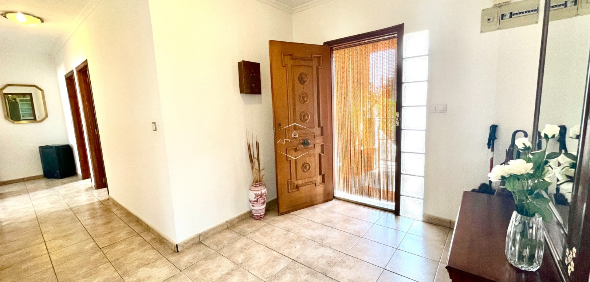 Resale - Villa - Detached -
Benijofar - pueblo