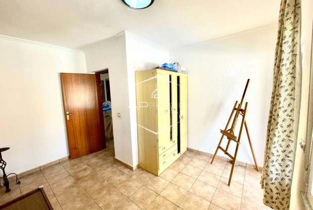 Resale - Villa - Detached -
Benijofar - pueblo