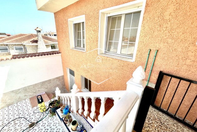 Resale - Villa - Detached -
Benijofar - pueblo