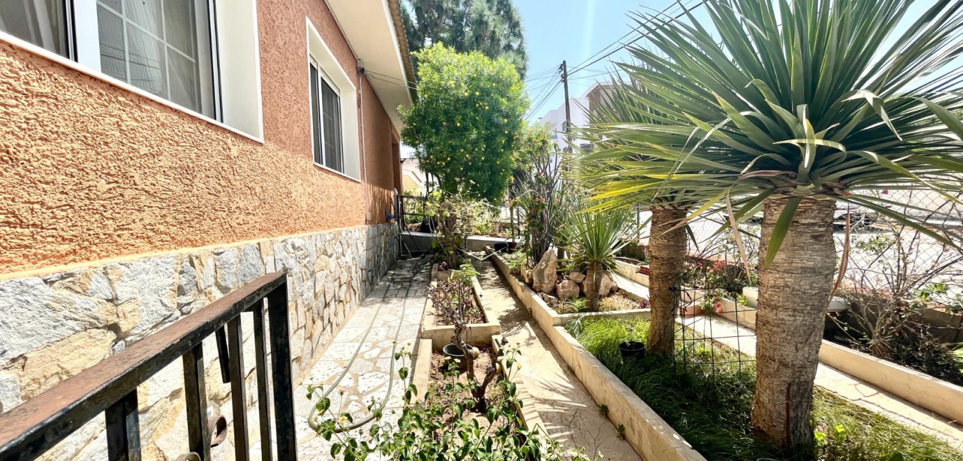 Resale - Villa - Detached -
Benijofar - pueblo