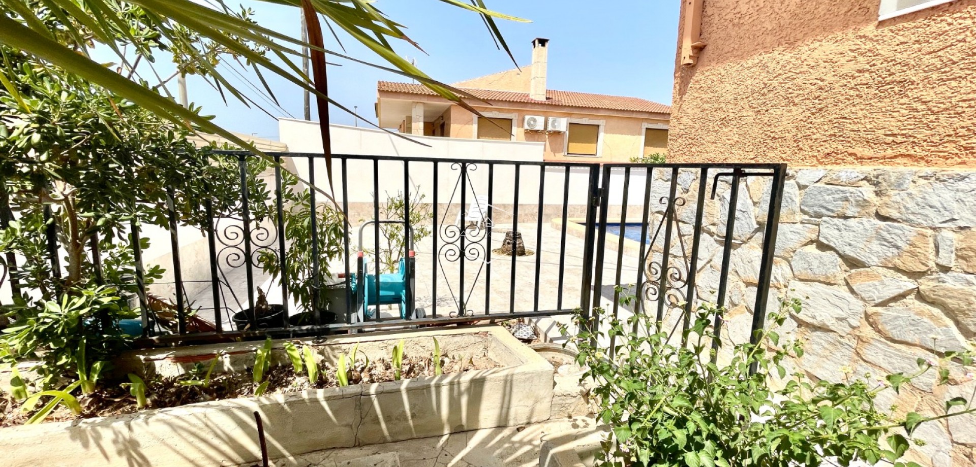 Resale - Villa - Detached -
Benijofar - pueblo