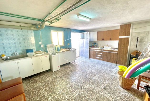 Resale - Villa - Detached -
Benijofar - pueblo