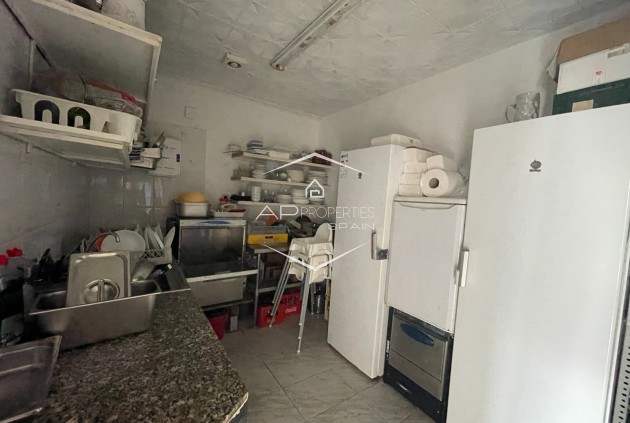 Resale - Commercial -
Torrevieia - Comunidad Valenciana