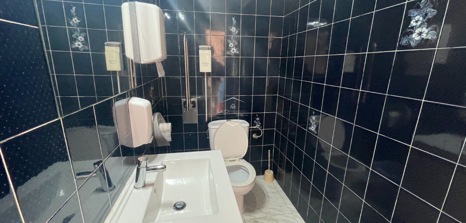 Resale - Commercial -
Torrevieia - Comunidad Valenciana