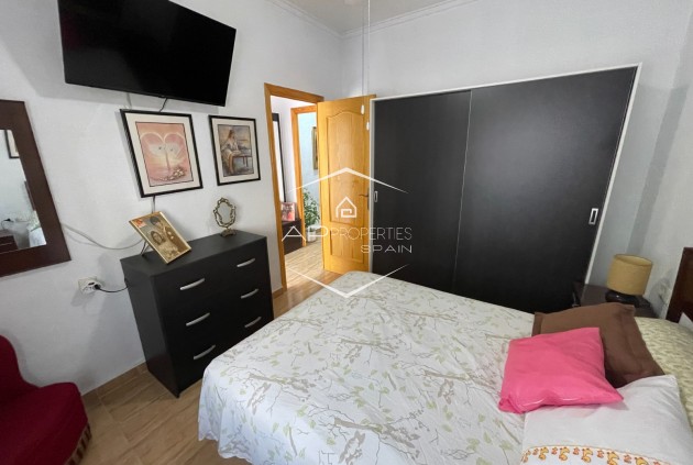 Resale - Townhouse -
San Fulgencio - Center