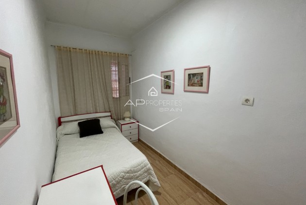 Resale - Townhouse -
San Fulgencio - Center
