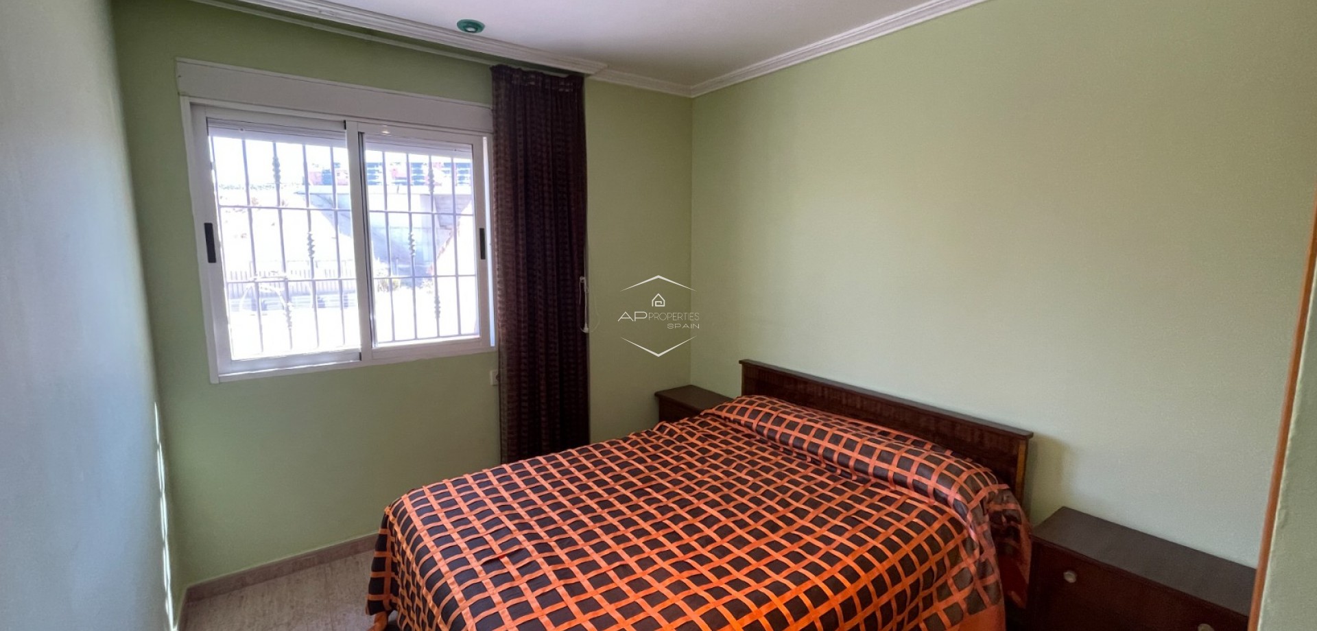 Reventa - Villa - Independiente -
Crevillente