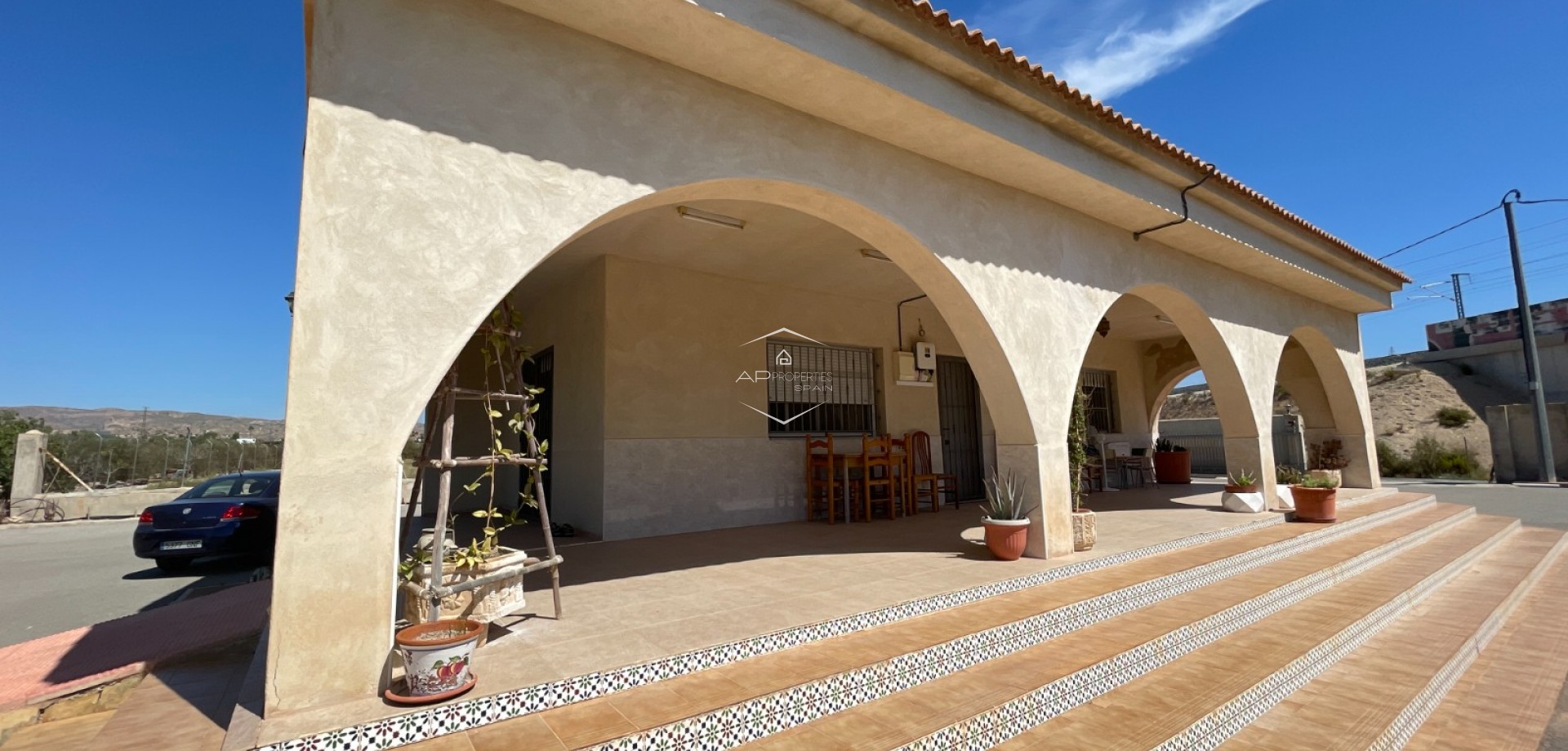 Reventa - Villa - Independiente -
Crevillente