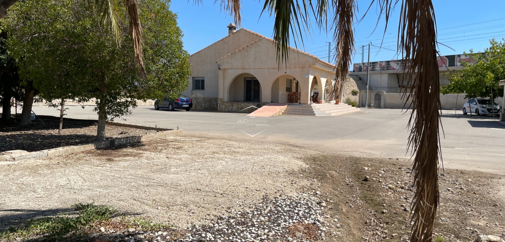 Reventa - Villa - Independiente -
Crevillente