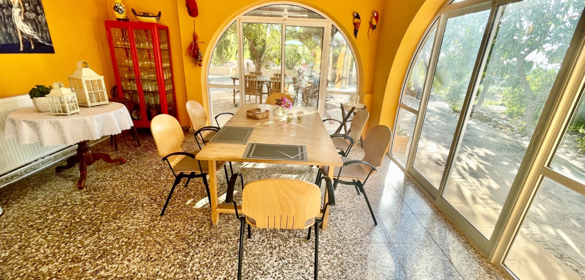 Resale - Finca / Country Property -
Crevillente