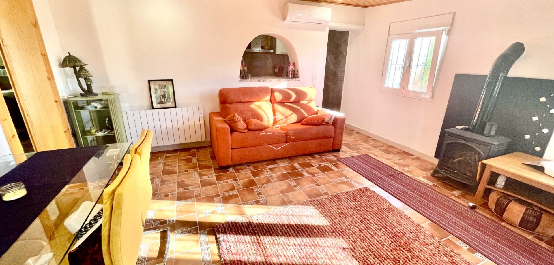 Resale - Finca / Country Property -
Crevillente