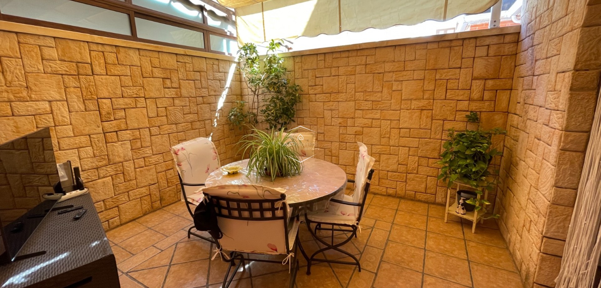 Resale - Townhouse -
Elche - Center
