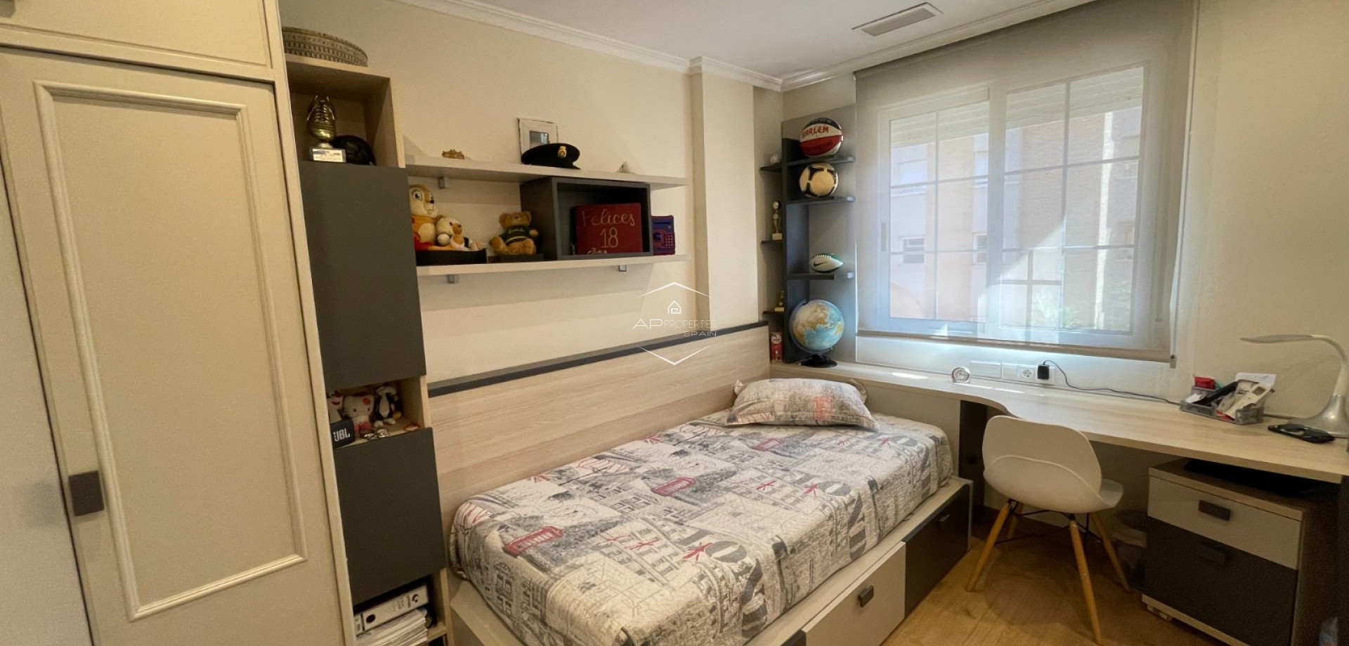 Resale - Townhouse -
Elche - Center