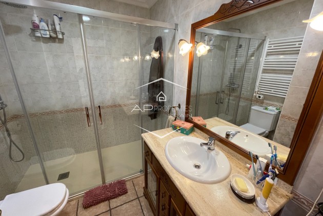 Resale - Townhouse -
Elche - Center