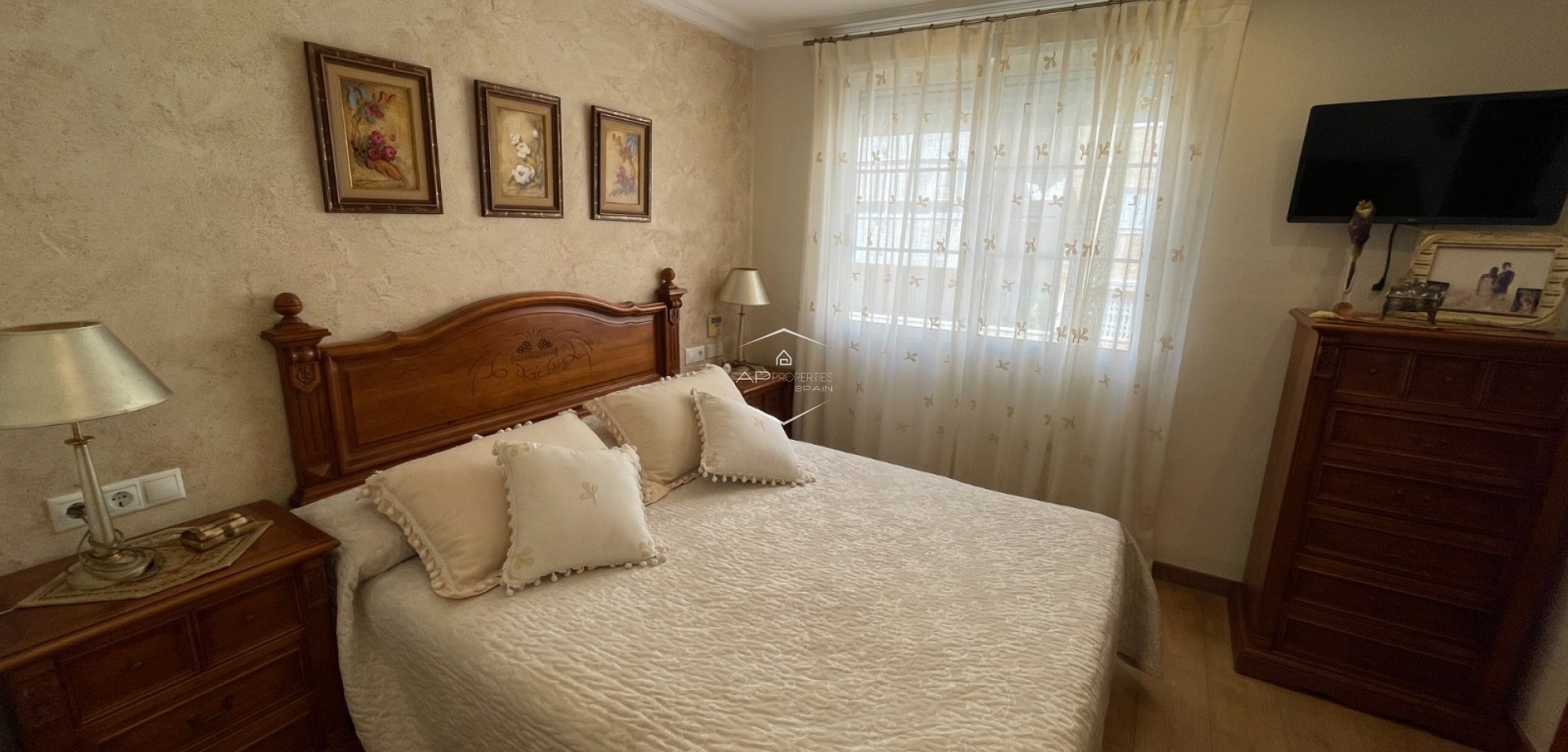 Resale - Townhouse -
Elche - Center