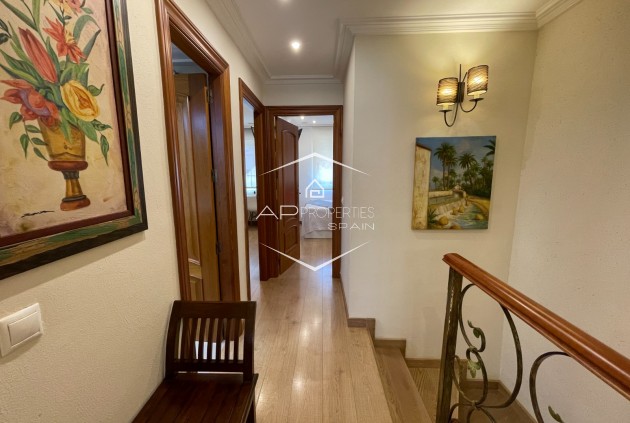Resale - Townhouse -
Elche - Center