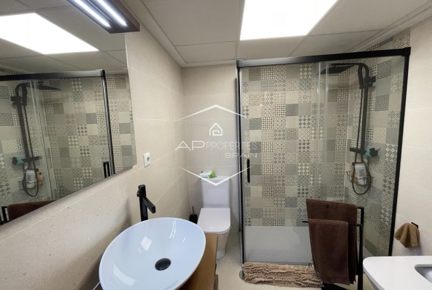 Resale - Townhouse -
Elche - Center