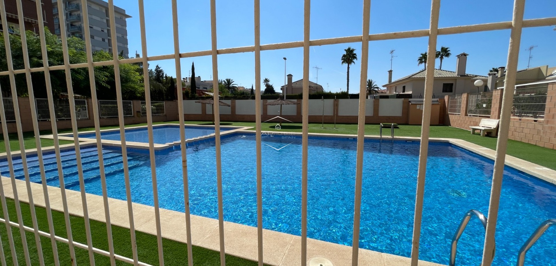 Resale - Townhouse -
Elche - Center