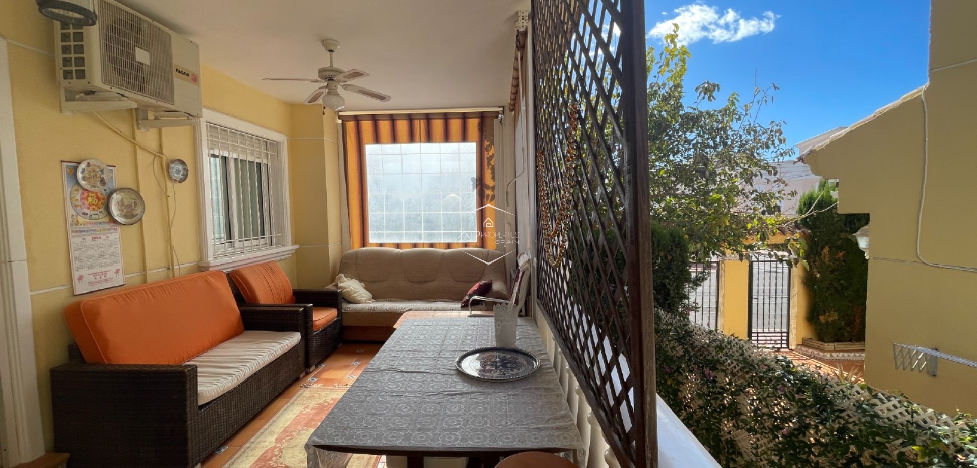 Resale - Villa - Detached -
Guardamar del Segura - Guardamar pueblo