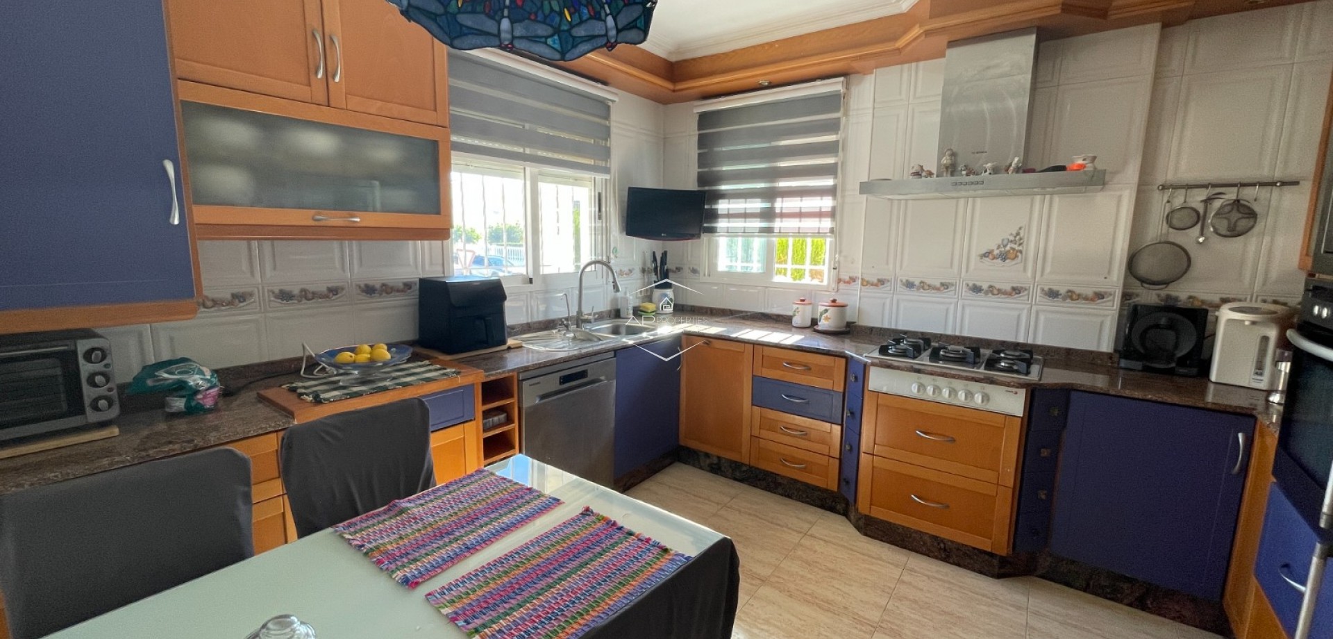 Resale - Villa - Detached -
Guardamar del Segura - Guardamar pueblo