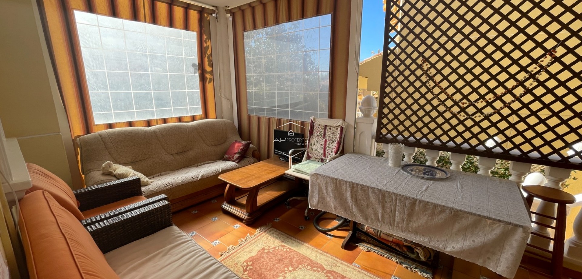 Resale - Villa - Detached -
Guardamar del Segura - Guardamar pueblo