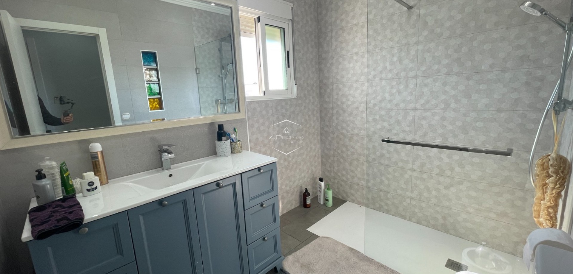 Resale - Villa - Detached -
Guardamar del Segura - Guardamar pueblo