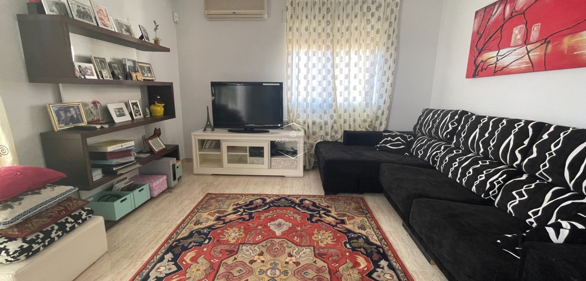 Resale - Villa - Detached -
Guardamar del Segura - Guardamar pueblo