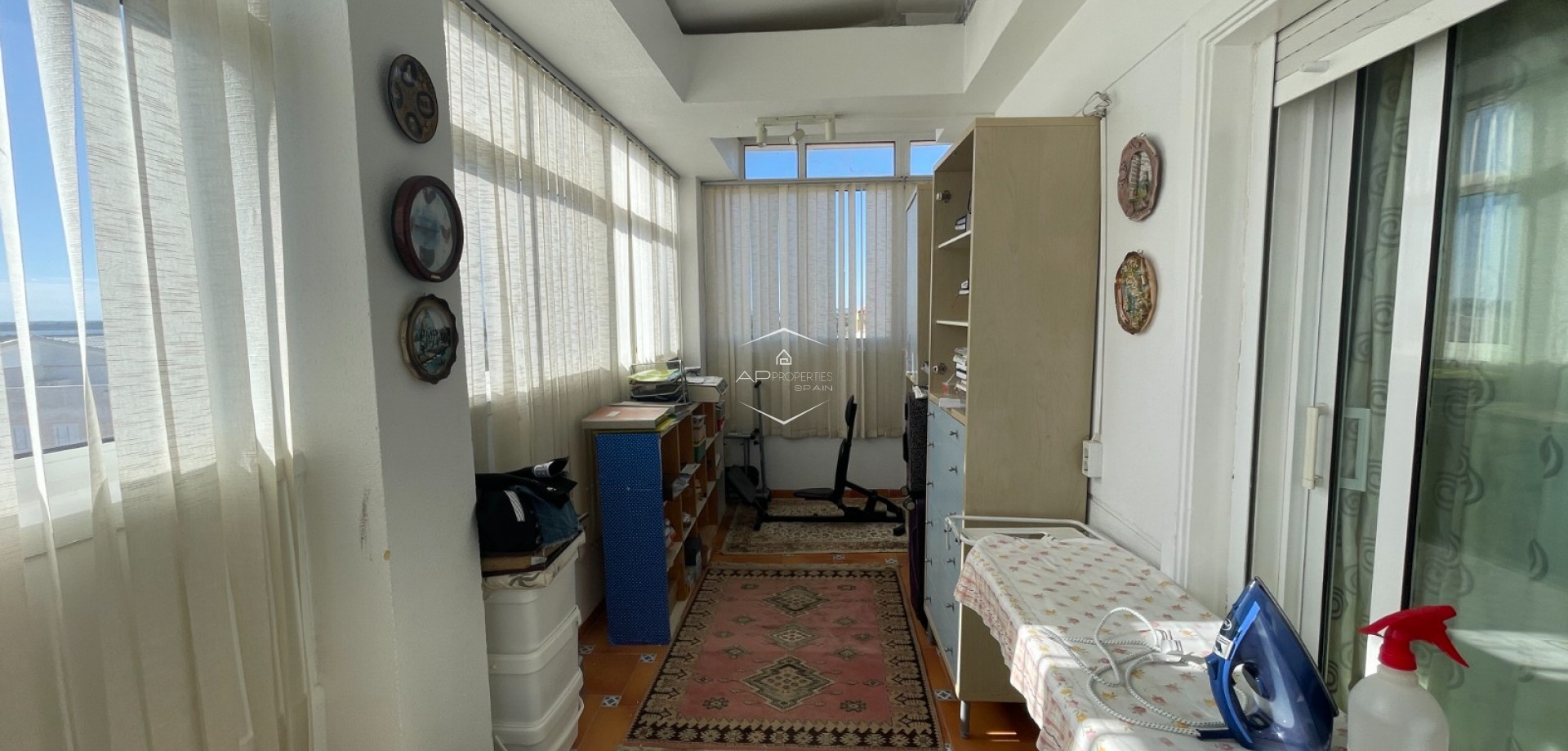 Resale - Villa - Detached -
Guardamar del Segura - Guardamar pueblo