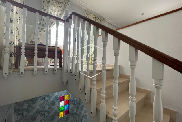 Resale - Villa - Detached -
Guardamar del Segura - Guardamar pueblo