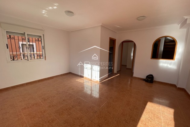 Resale - Townhouse -
Los Montesinos - La Herrada