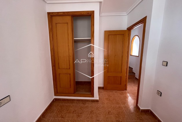 Resale - Townhouse -
Los Montesinos - La Herrada