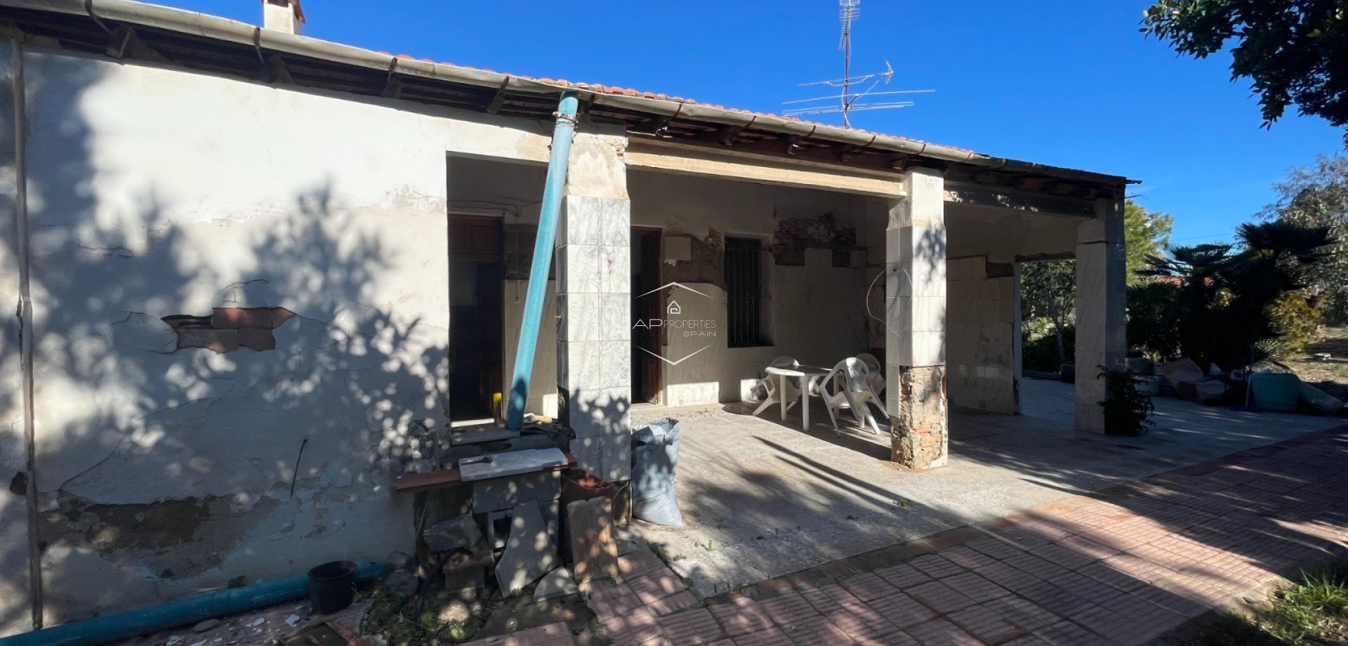 Herverkoop - Finca -
Elche