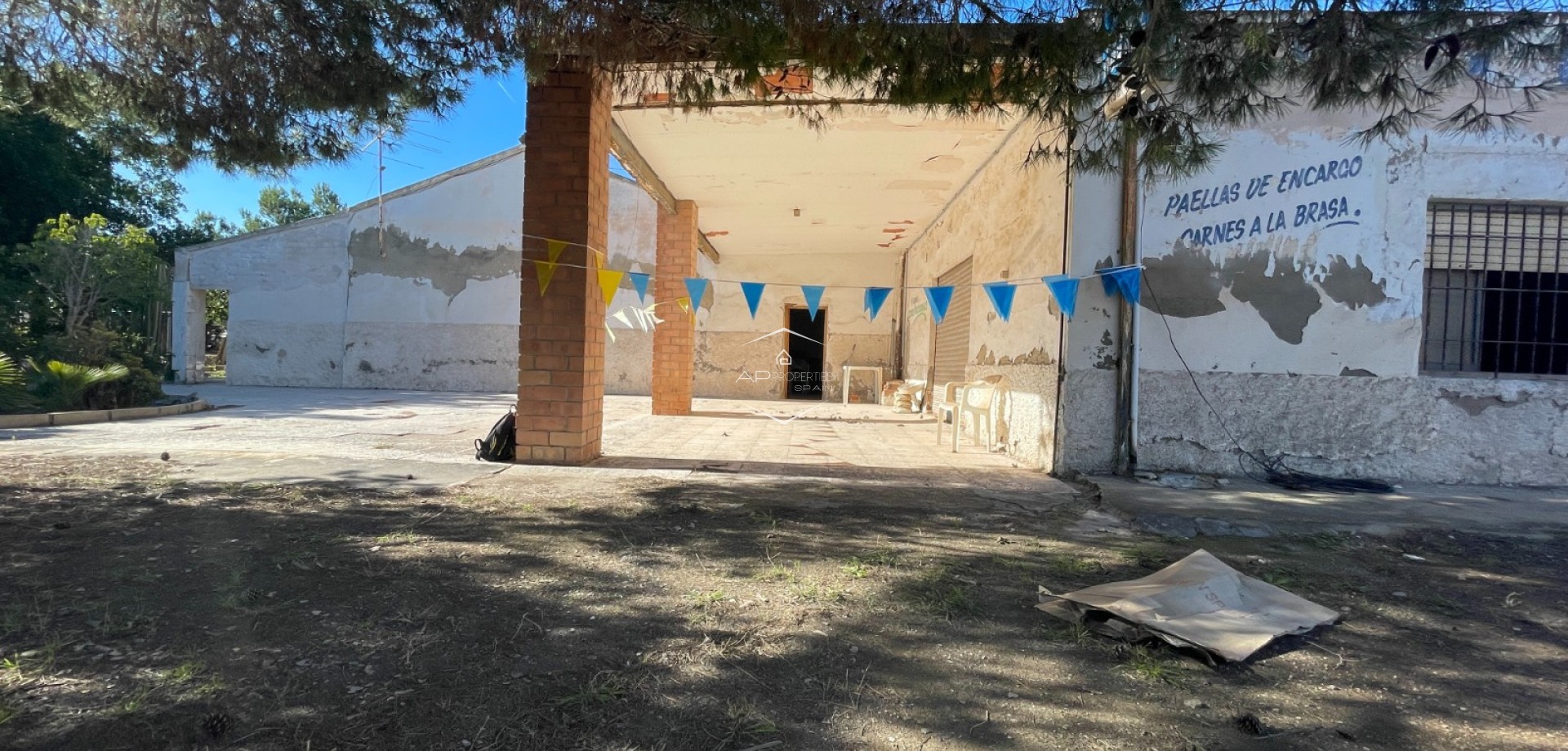 Herverkoop - Finca -
Elche