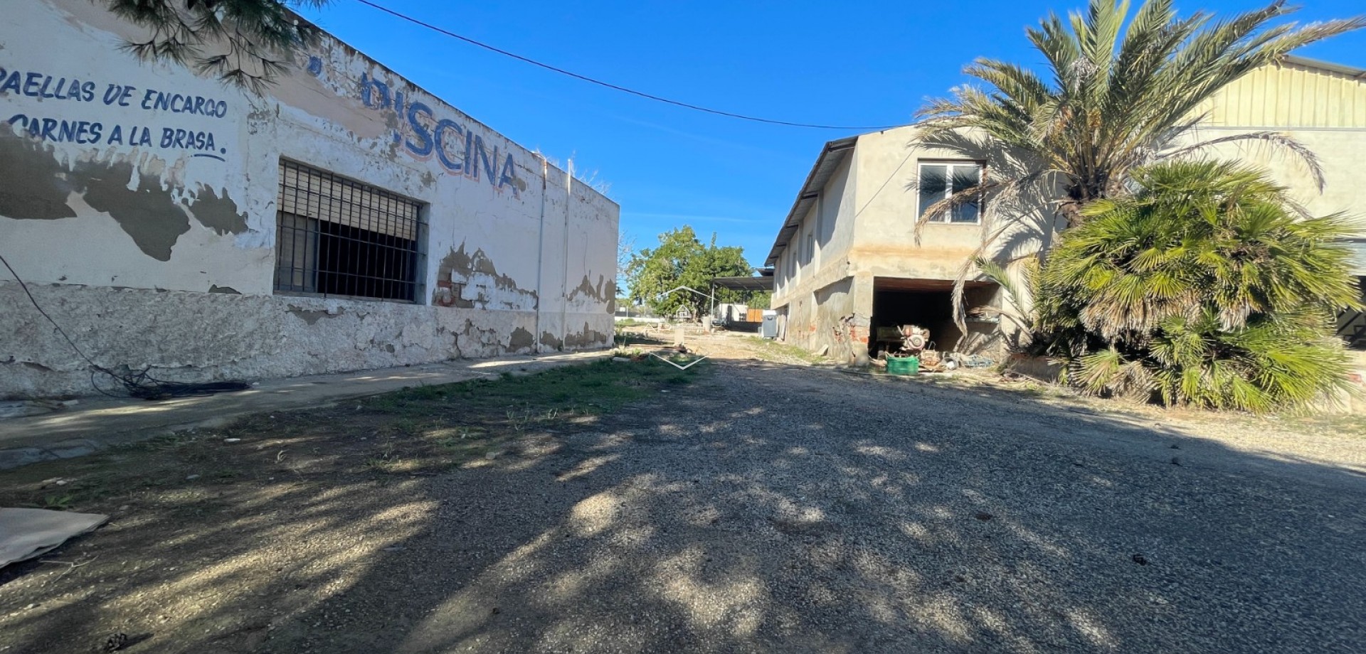 Herverkoop - Finca -
Elche