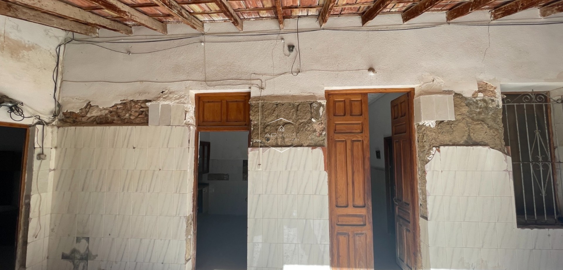 Herverkoop - Finca -
Elche