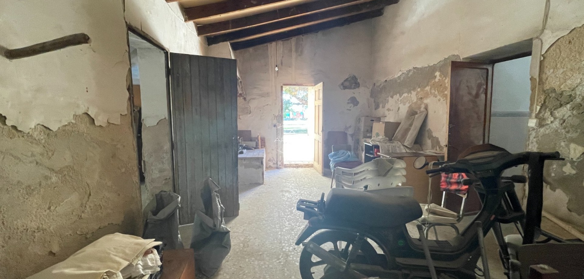 Herverkoop - Finca -
Elche