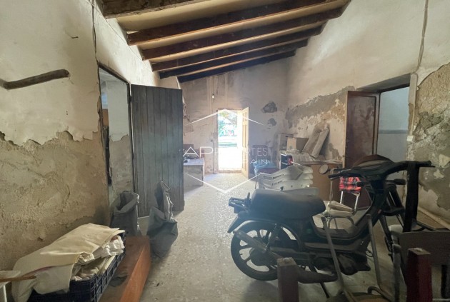 Herverkoop - Finca -
Elche