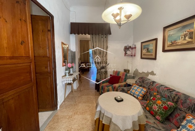 Revente - Villa - Indépendante -
Benijofar