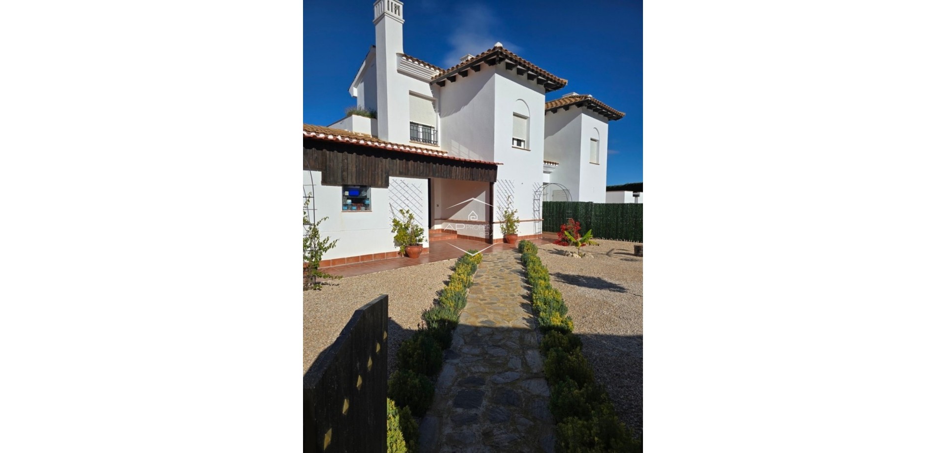 Reventa - Villa - Independiente -
Fuente Alamo - Las Palas