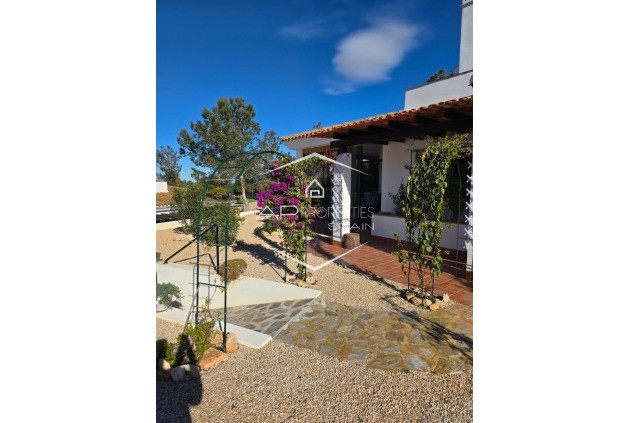 Reventa - Villa - Independiente -
Fuente Alamo - Las Palas