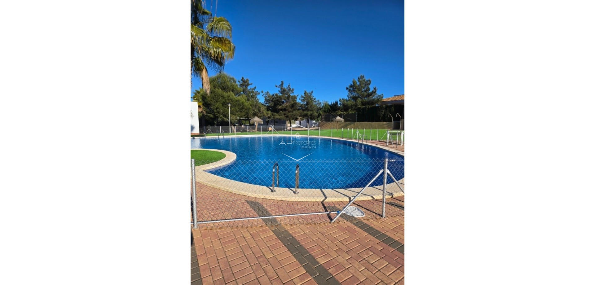 Reventa - Villa - Independiente -
Fuente Alamo - Las Palas