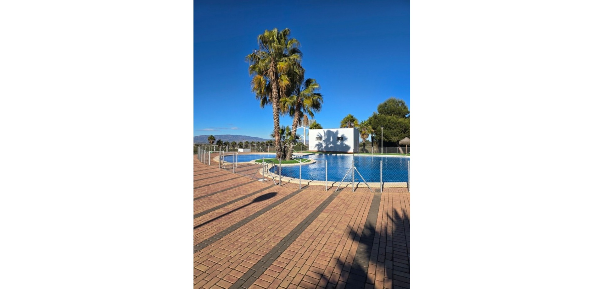 Reventa - Villa - Independiente -
Fuente Alamo - Las Palas