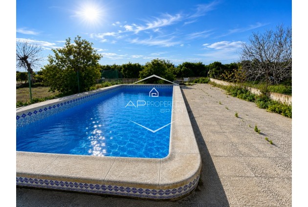 Resale - Villa - Detached -
Benejuzar - Comunidad Valenciana